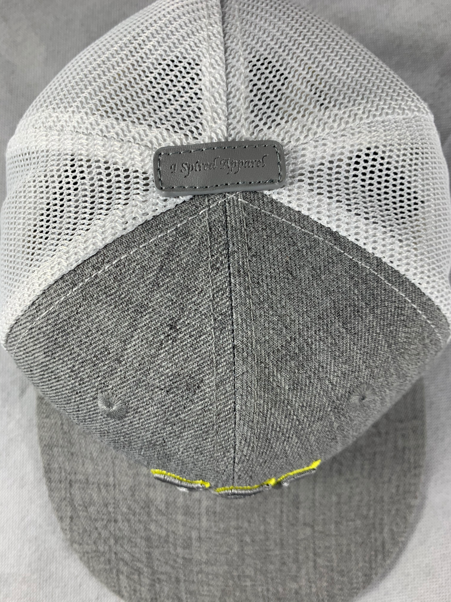 Light Grey/White - VI THREE40